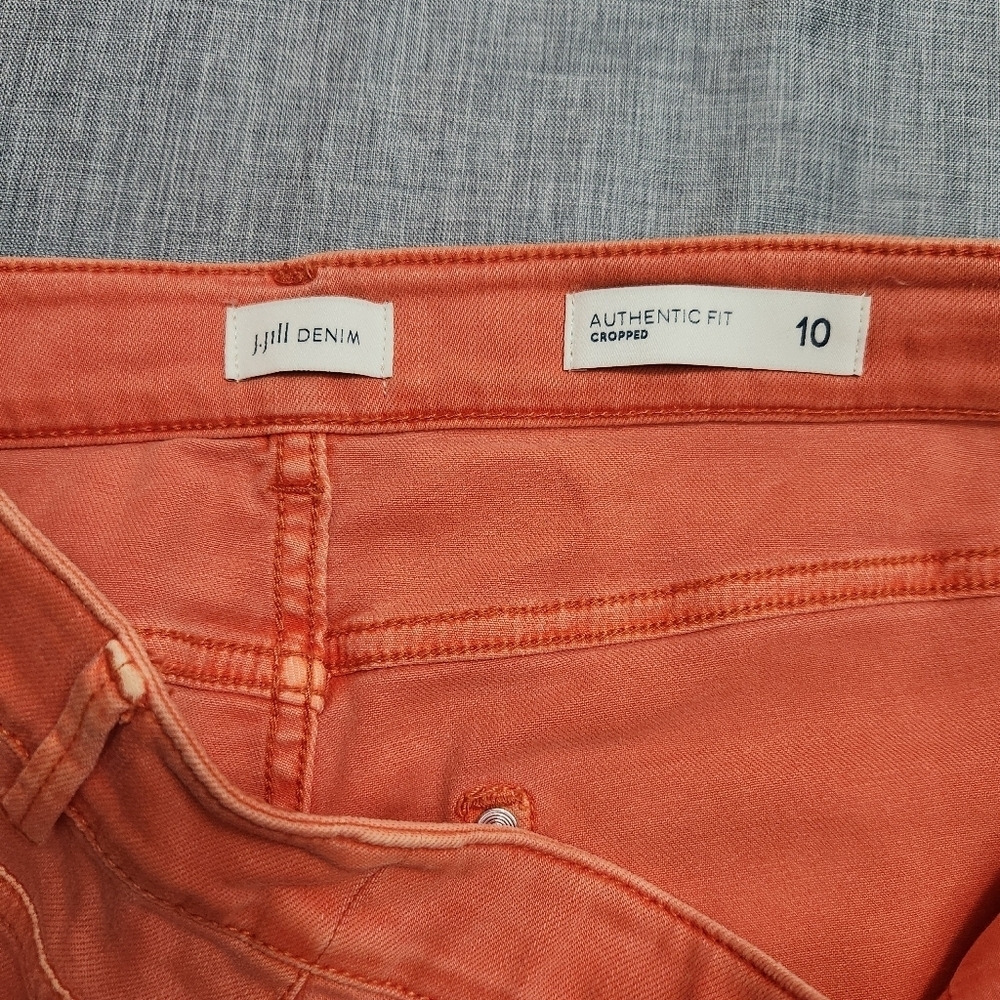 J.Jill Women’s Coral Authentic Fit Cropped Raw Hem Cotton Spandex Denim size 10 - Picture 10 of 13